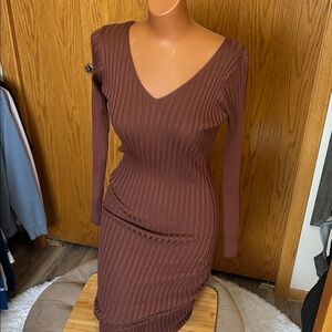 Ribbed V-Neck Long Sleeve Dress in Brown